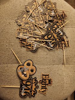 Cupcake  toppers