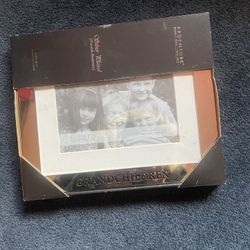 GrandChildren, Picture Frame