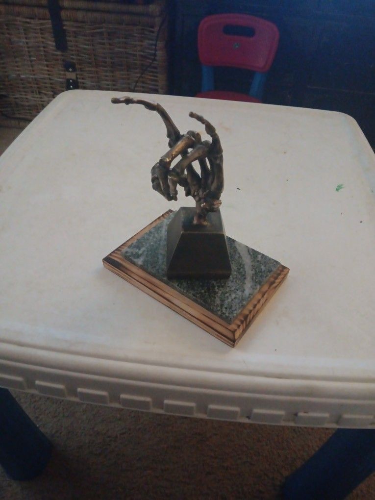 Skeleton  Hand Rock On ,100% Bronce