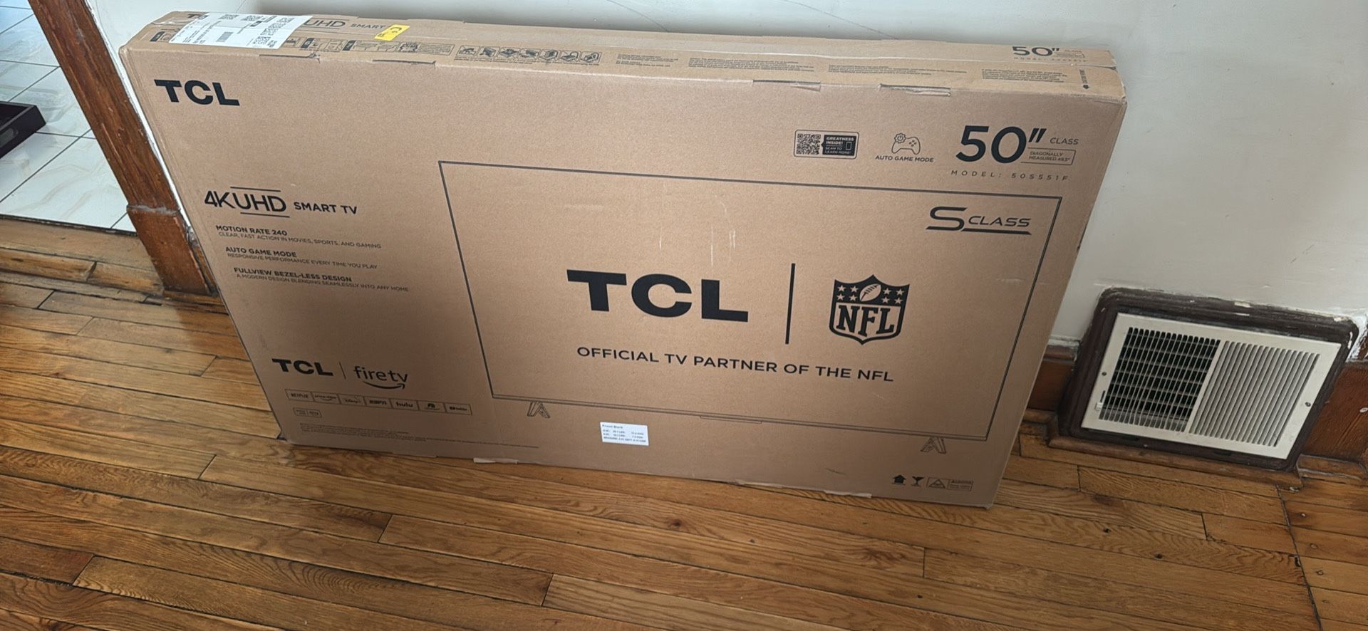 TCL 50" S CLASS 4K UHD HDR LED SMART TV WITH FIRE TV - 50S551F