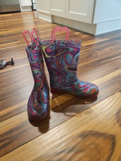 Girl's Rain Boots Size 1