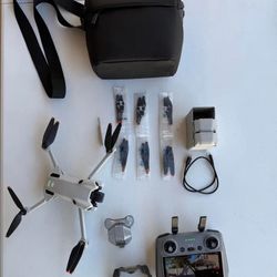 DJI Mini 4 Pro Fly More Combo – Great Condition