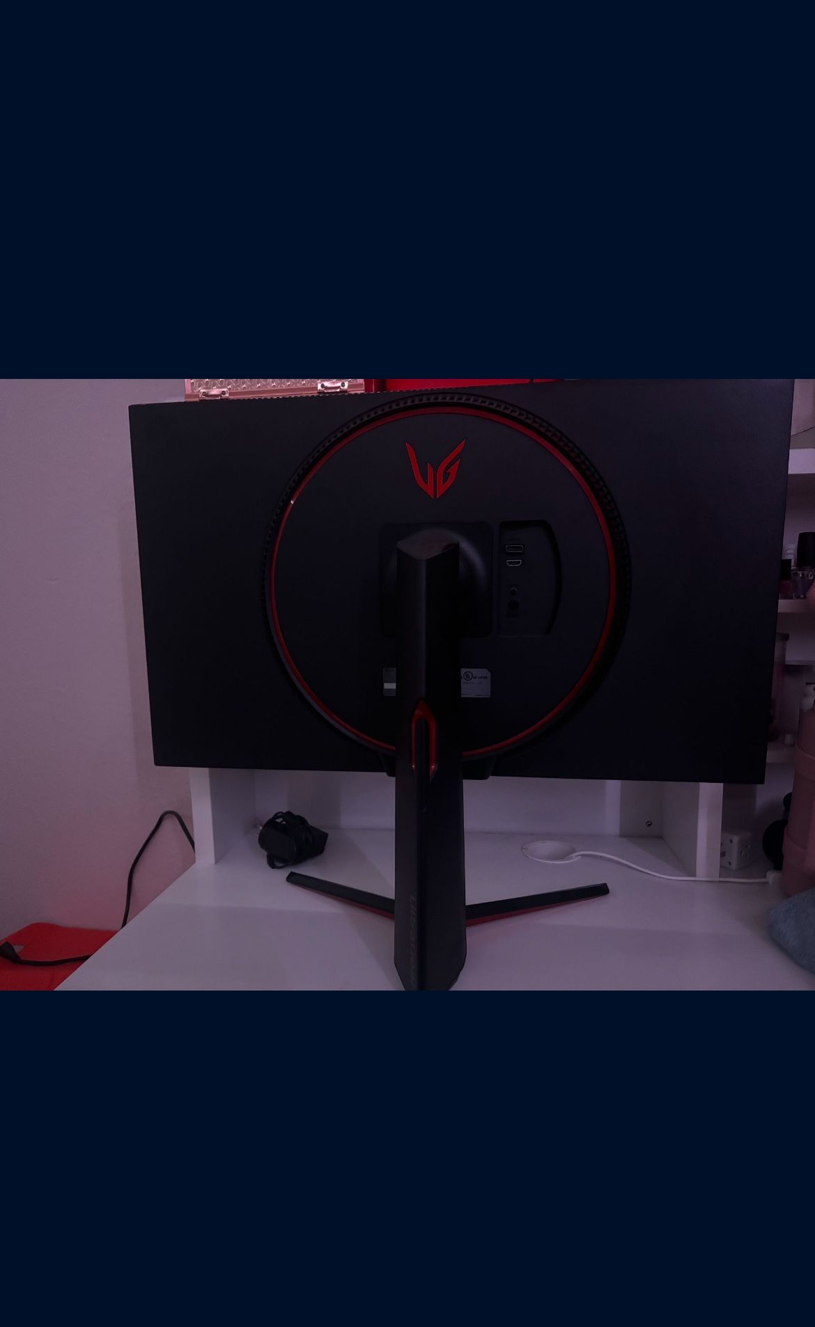 Monitor LG 32”