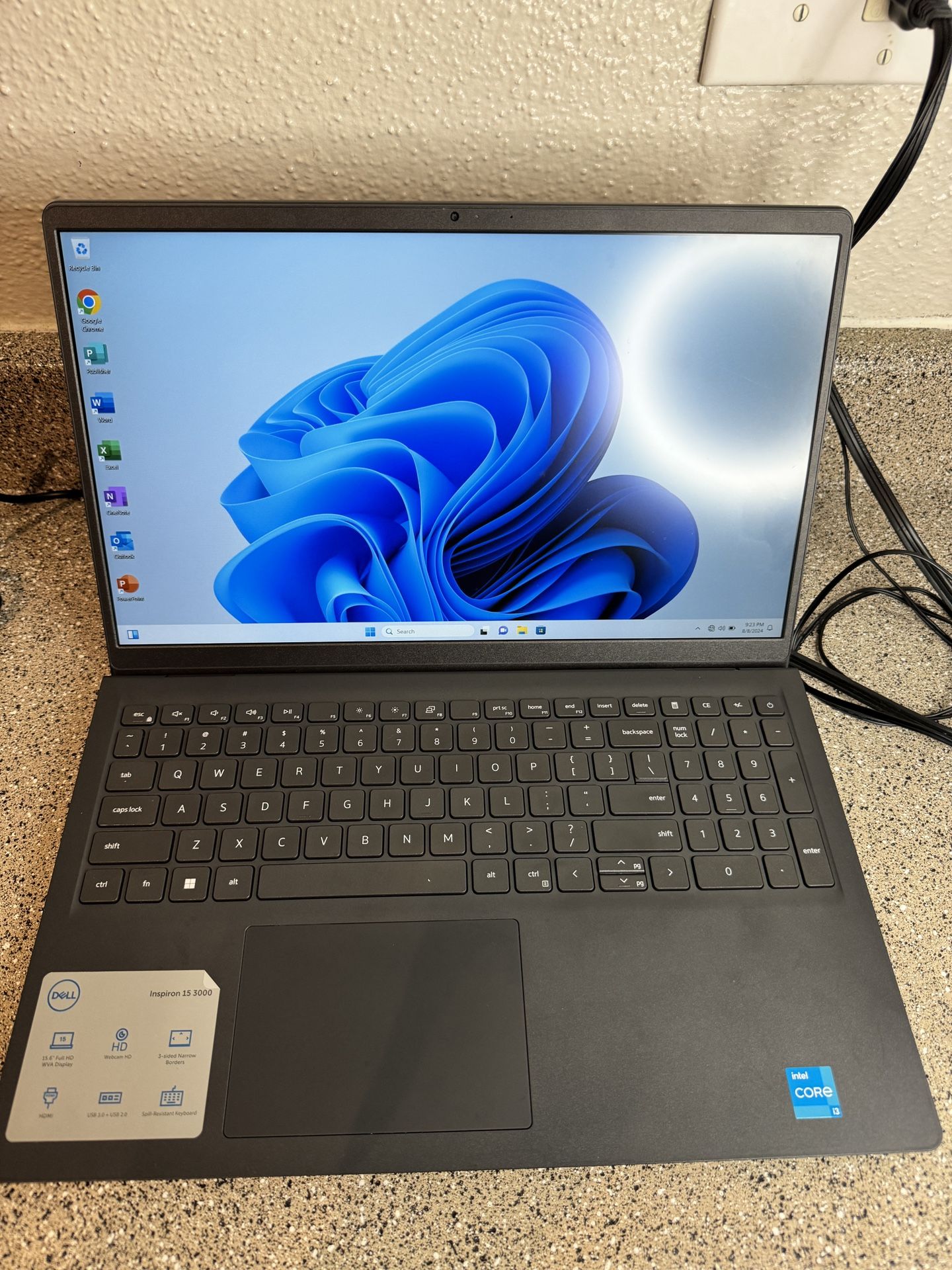 Laptop Dell Inspiron 15 3000