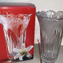 Studio Nova Wild Lilly Vase 9 Inch