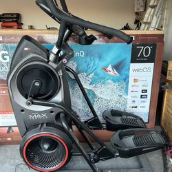 Bowflex - Max Trainer M8 Elliptical 