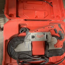 Milwaukee Bandsaw