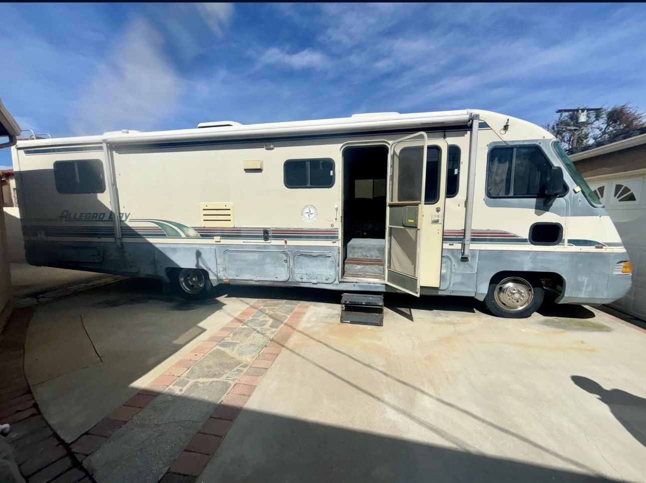34 Foot Rv Tiffin Motorhomes 34 Ft Allegro Bay RV for Sale in Inglewood, CA - OfferUp