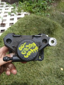00-03 Suzuki GSXR 600 750 OEM Rear Caliper no brake pads