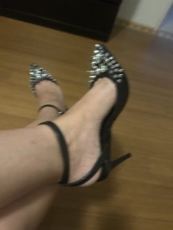 Steve Madden Diamond Sandals 6.5