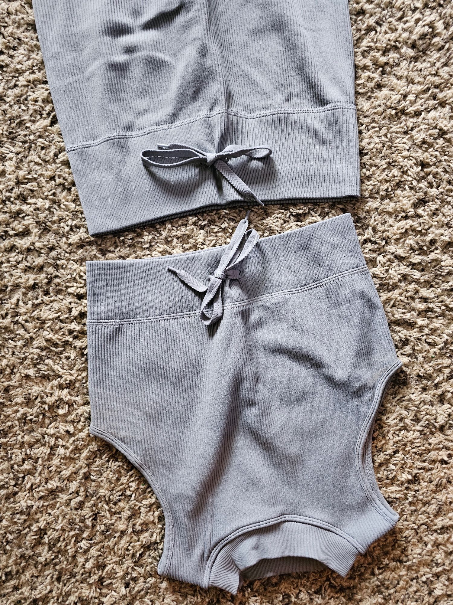 New Gray Workout Set for Sale in Riverside, CA OfferUp