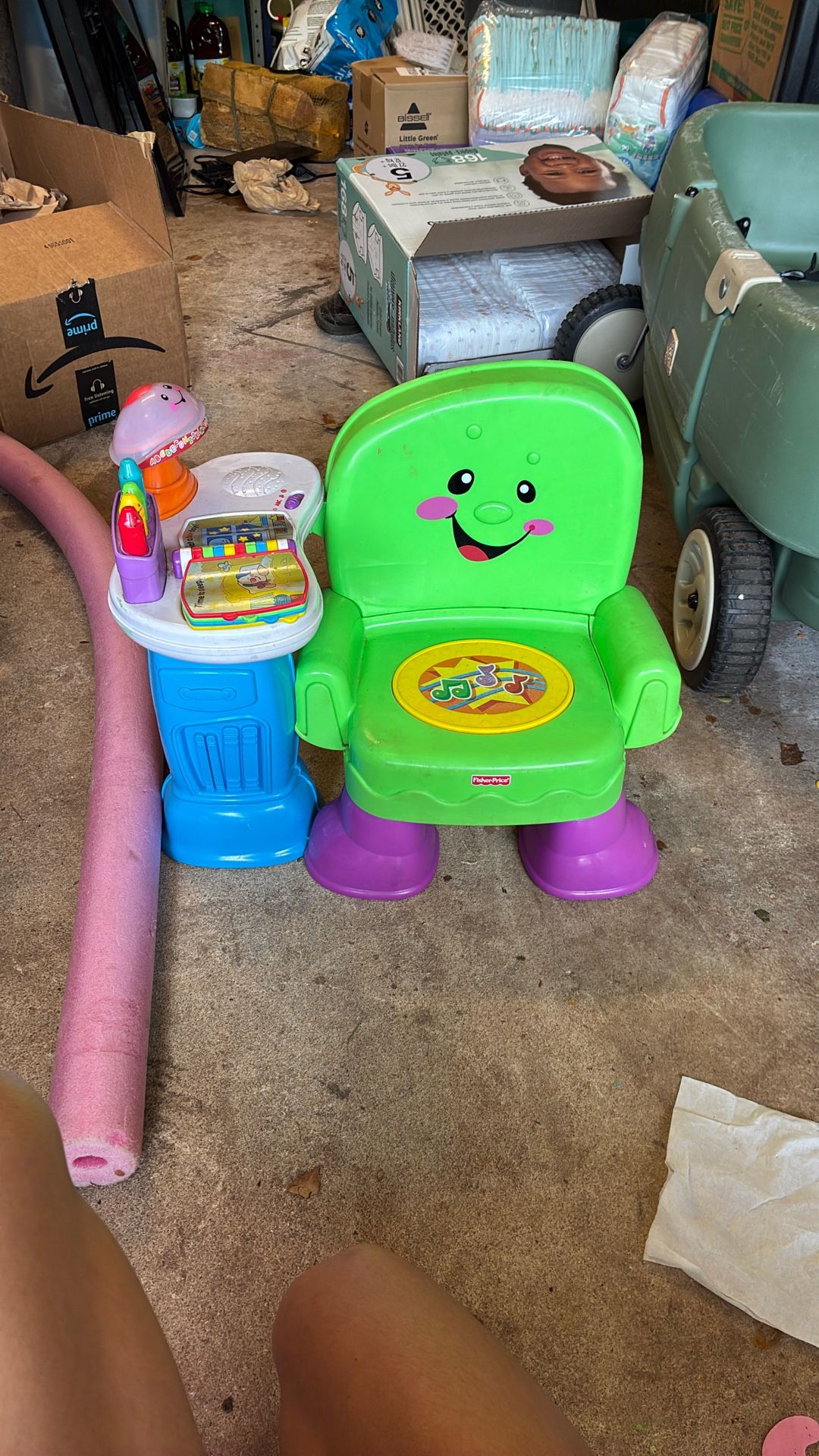 Fisher Price Laugh & Learn Singing Chair 