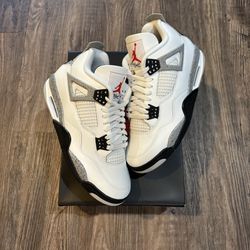 Air Jordan 4 Retro White Cement Size 10 