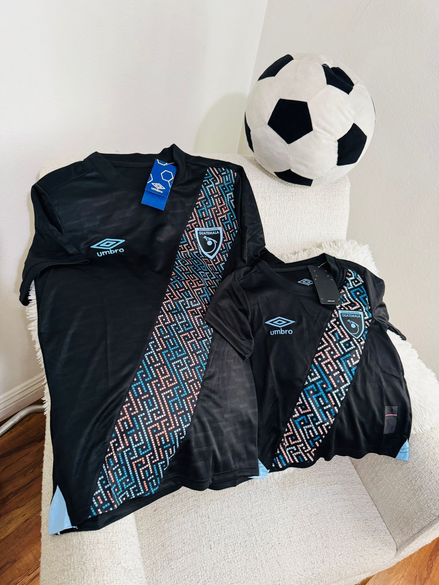 Guatemala Jersey Kids Size $30