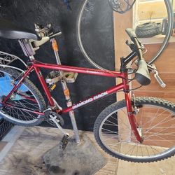 Man's Diamondback Mtn Bike