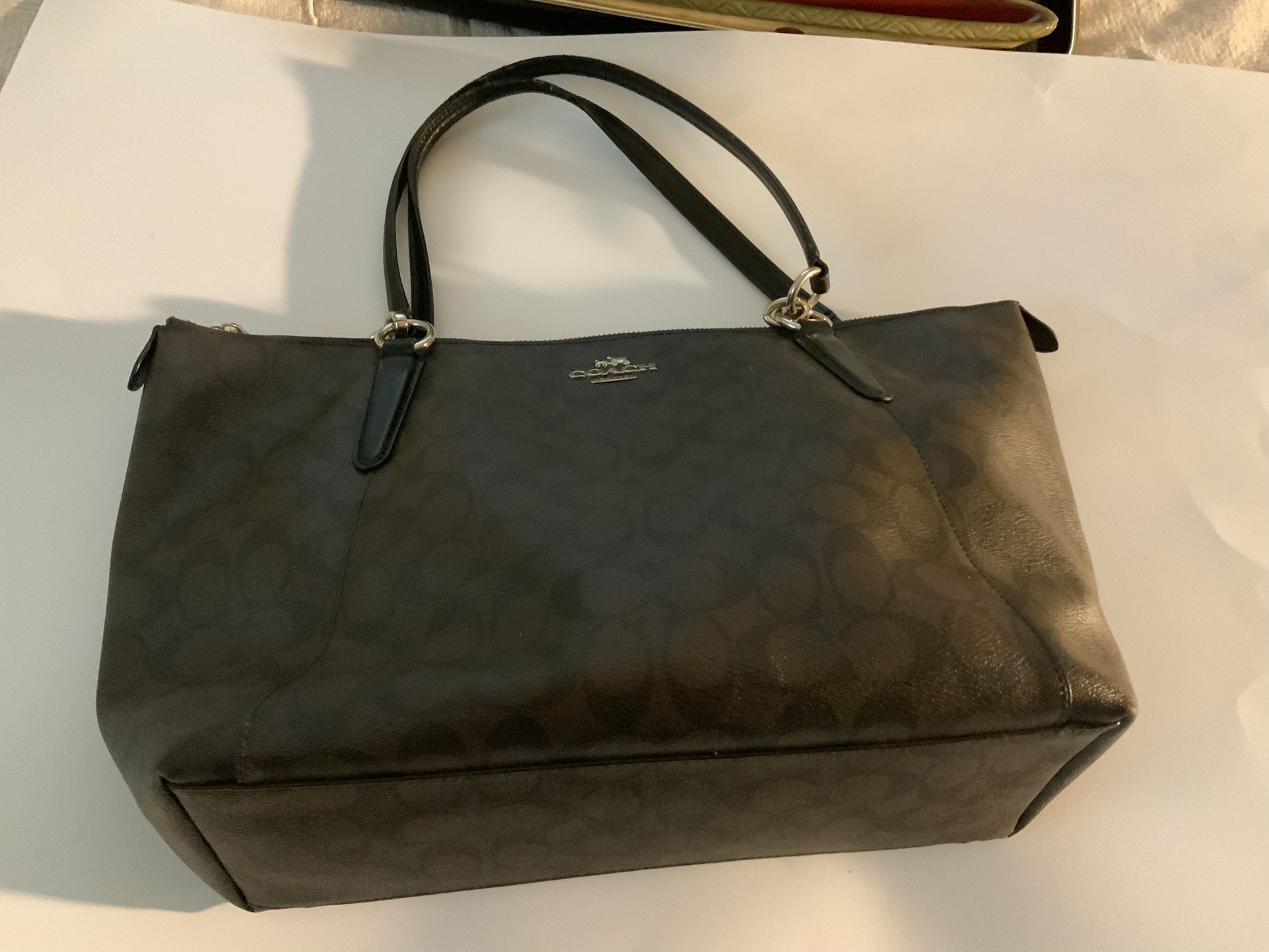 Coach  Shoulder Bag