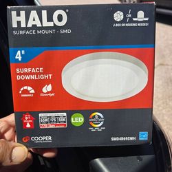 HALO
4 in. LED Round Surface Mount Downlight, 600 Lumens, 90CRI, Selectable CCT, White