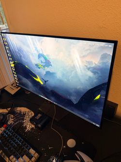 XG32UCWMG True black glossy 4k 240