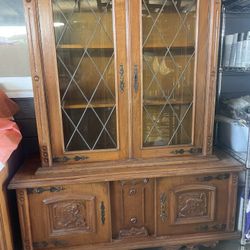 China Cabinet Hutch 