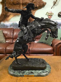 Stunning Large 24" Remington "Bronco Buster" Solid Bronze Sculpture - Flawless