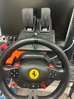 Thrust master steering wheel for ps5