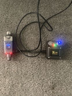 Microphone transmitter and receiver