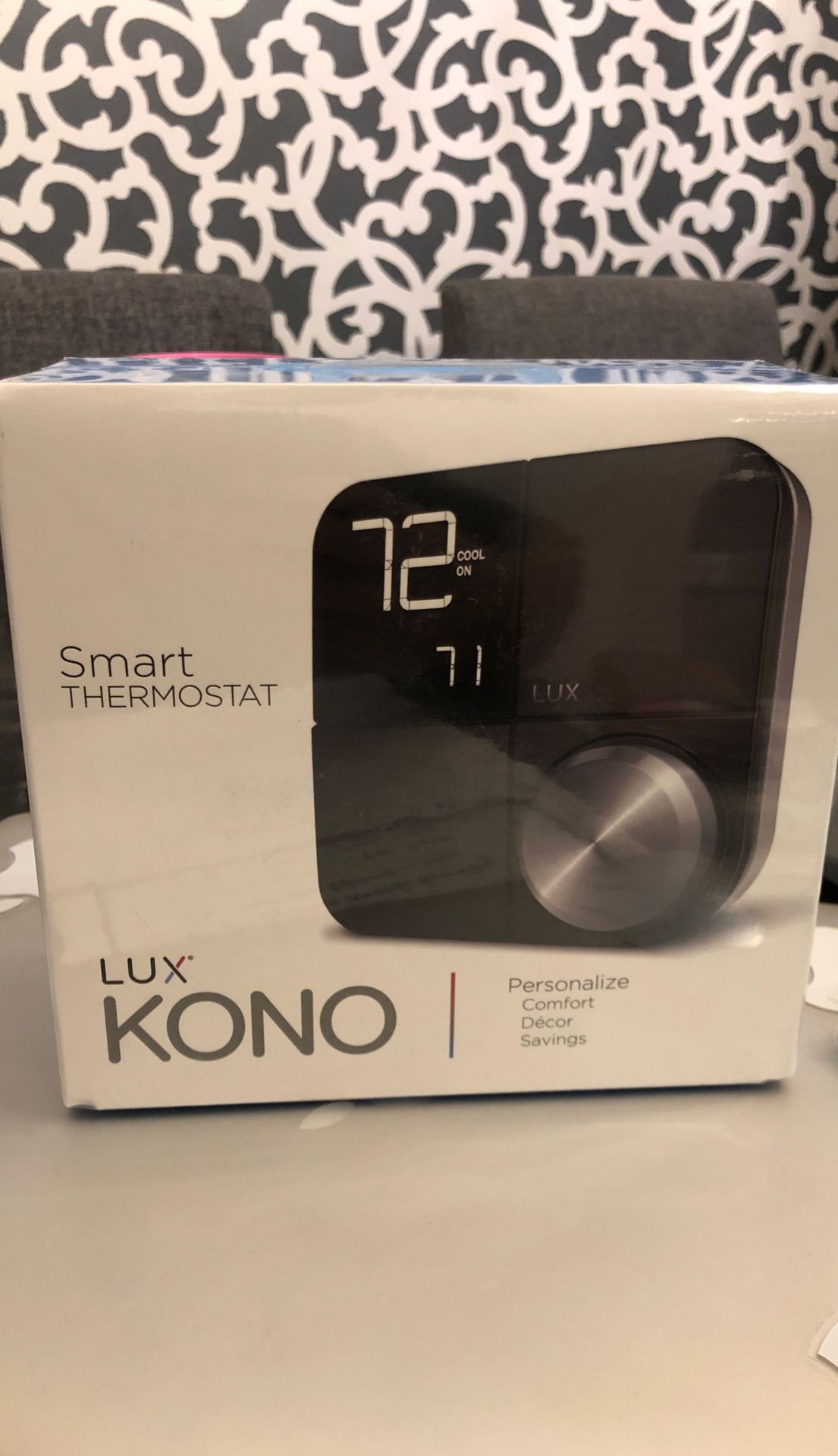 Lux Kono Smart thermostat