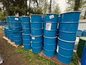 55 gallon Food Grade Metal Barrel With Sealing Clamp and Lid!