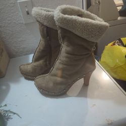 Boots- Women's Suede Tan And Faux Fur 