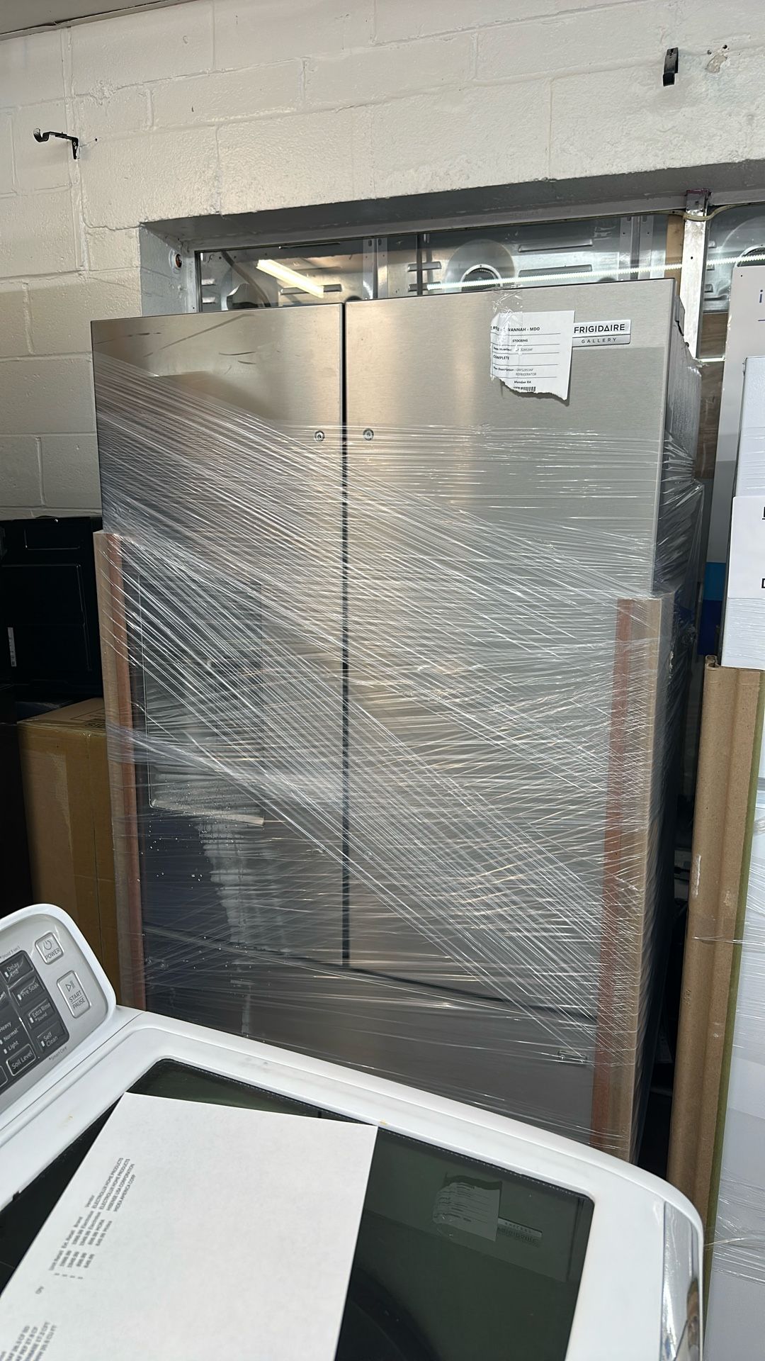 Frigidaire French Door Refrigerator (28 Cu. Ft. Standard-Depth)
