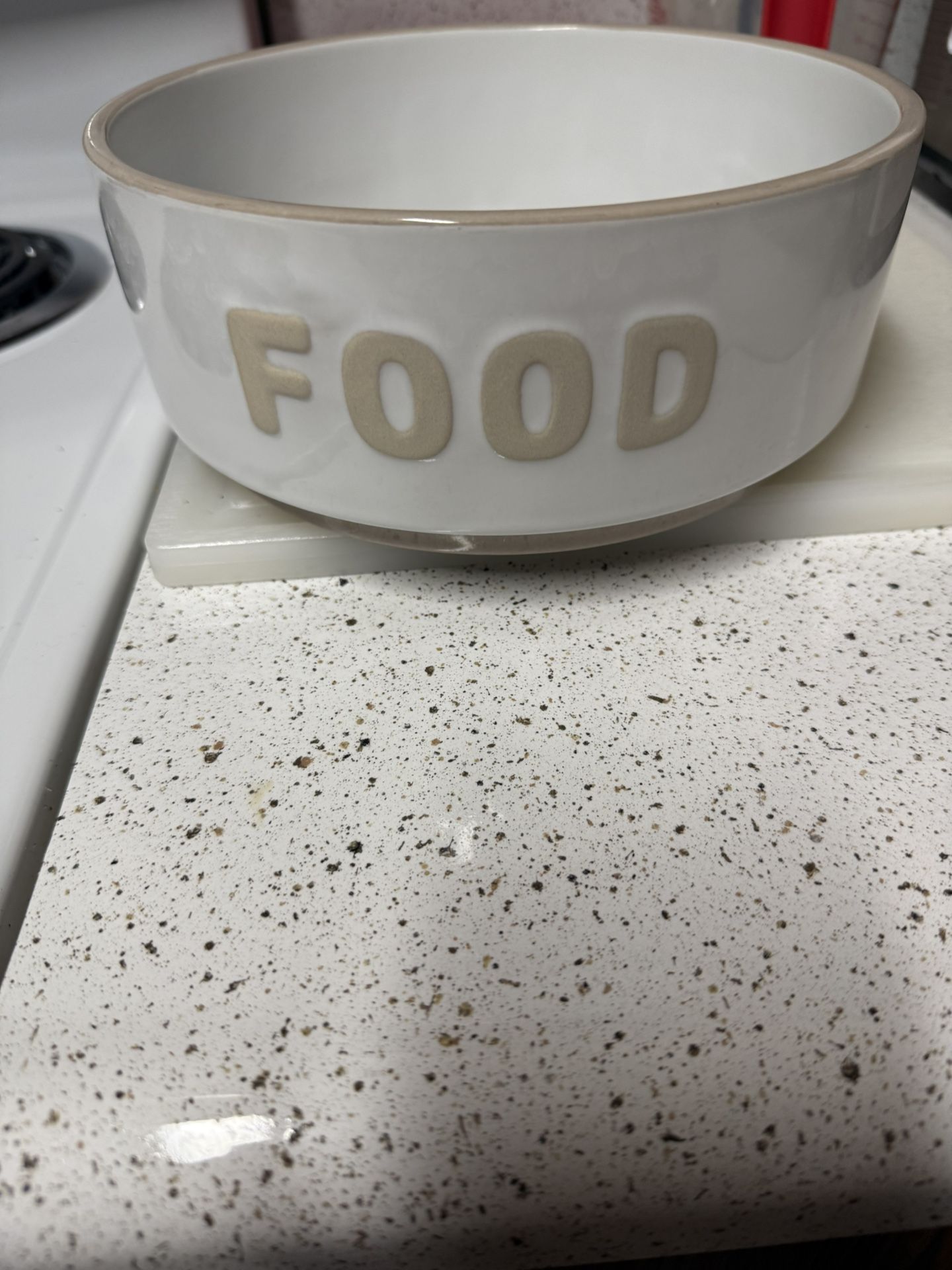 Pet Dishes FREE FREE