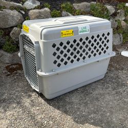 XL Airline-Approved Dog Crate – 27”H x 25”W x 36”D