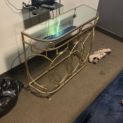 Gold mirror Table