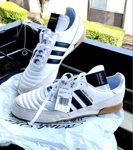 🔥🔥on Sell Adidas🔥🔥🔥🔥