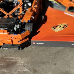 LEGO Technic Porsche 911 GT3 RS Set  - Partially built
