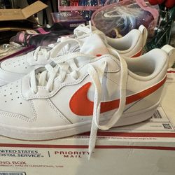 Nike Shoes 7Y BRAND NEW No BOX