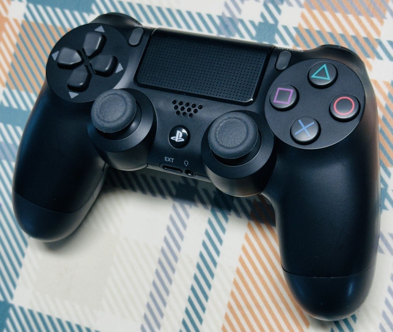 Sony Playstation 4 PS4 Dualshock Wireless Controller - Black Fast Shipping