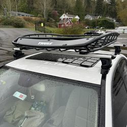 THULE BASKET, THULE WINGBARS EVO AND THULE KIT 