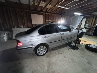 2004 BMW 325xi