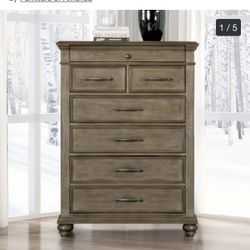 Dresser