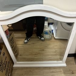 White Mirror