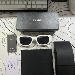 Prada Sunglasses Unisex