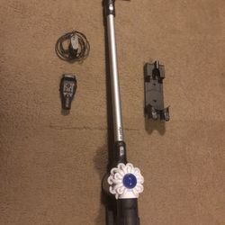 Dyson V6 Stick Vacuum