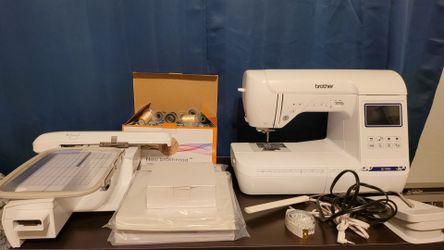 Brother SE1900 sewing/embroidery machine