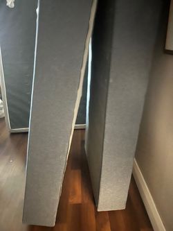 Cali King box  and Full size bed box springs