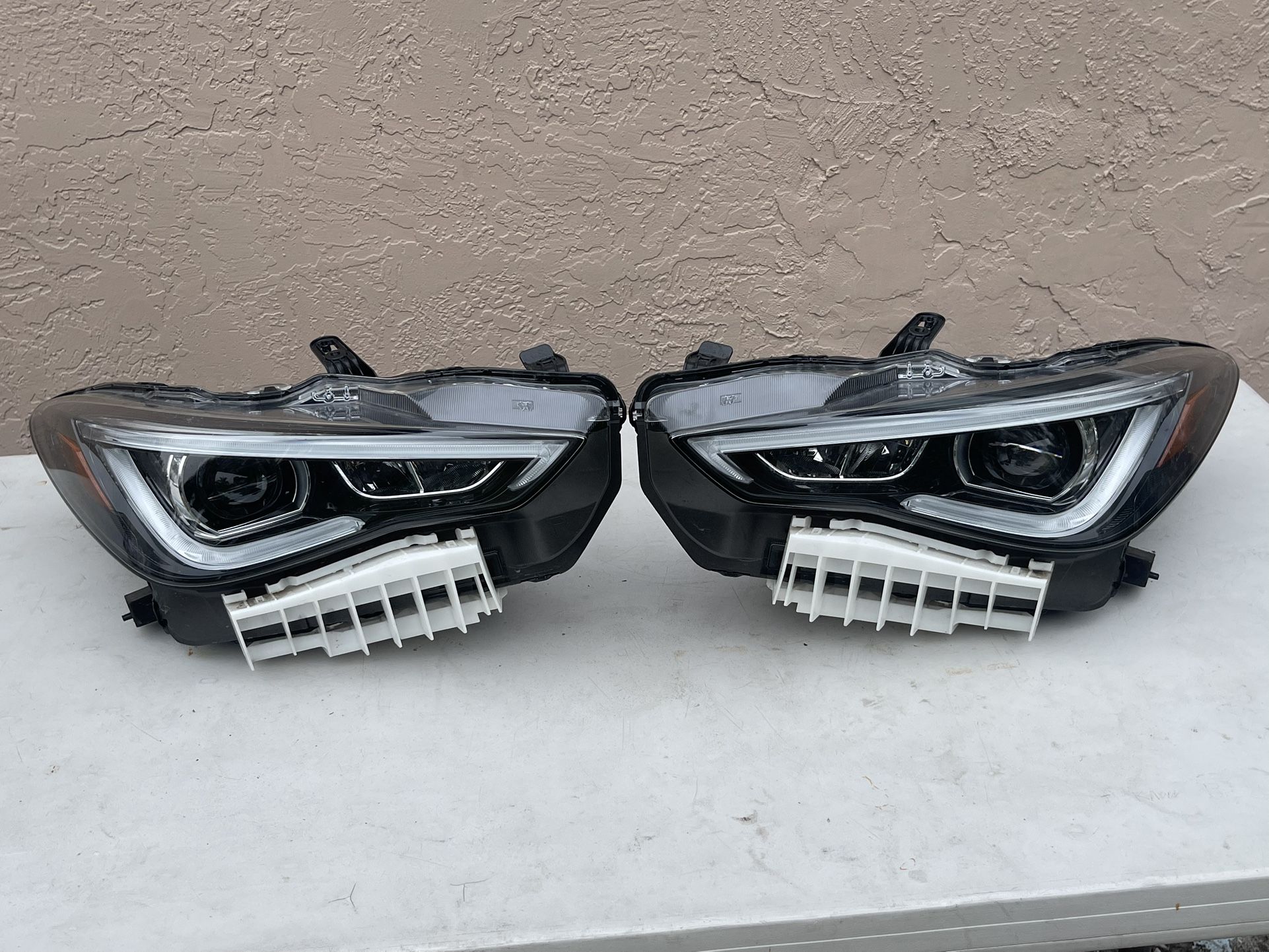 Infiniti Q60 Parts Headlights OEM AFS