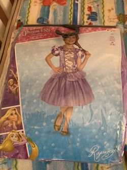 Rapunzel costume size 7-8