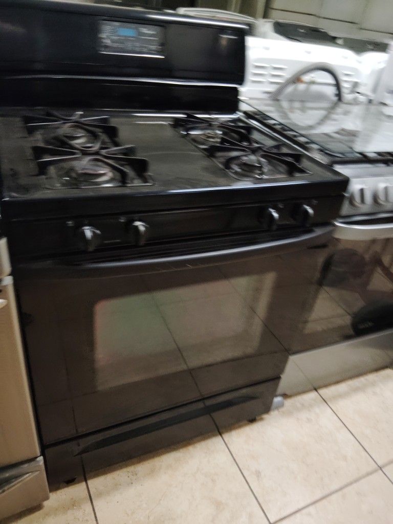 Gas Stove Everything Good.