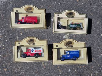 Toy model die-cast Cheveron replica cars
