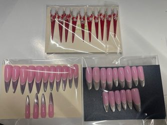 Press On 3 Sets Of Nails. Read Description